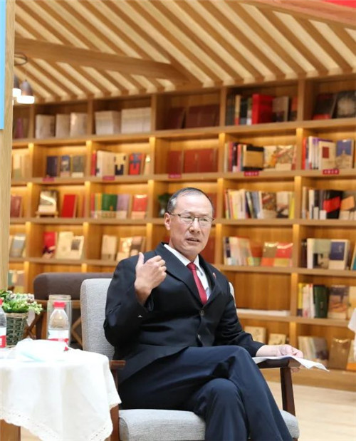 【青年大学习】自治区高院开展“筑牢政治忠诚，共担青春使命”青年理论学习小组学习交流座谈会
