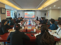 【青年理论学习小组】自治区党委直属机关工委组织机关青年收看庆祝中国共产主义青年团成立100周年大会