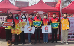 团市委组织开展“新时代雷锋精神耀北疆”爱心献血志愿服务活动
