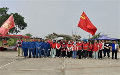 锡盟团委组织开展“环境治理我先行 全力护航那达慕” 志愿服务行动