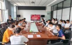 乌海团市委【与榜样同行】这场宣讲会充电又赋能