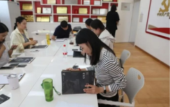 内蒙古自治区统计局组织青年干部开展“红色情景剧”活动
