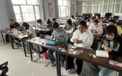 赋能巾帼巧手 点亮创业微光｜锡林郭勒盟团委开展羊毛毡手工技能培训助力青年创业增收