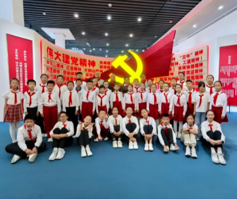 “青春向党 薪火相传”——自治区团委、少工委举办庆祝中国共产党成立105周年主题团队日活动